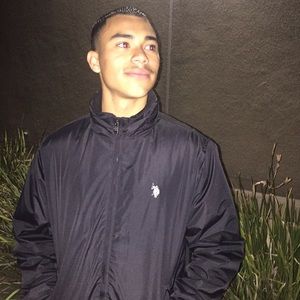 Meet your Posher, Adrian